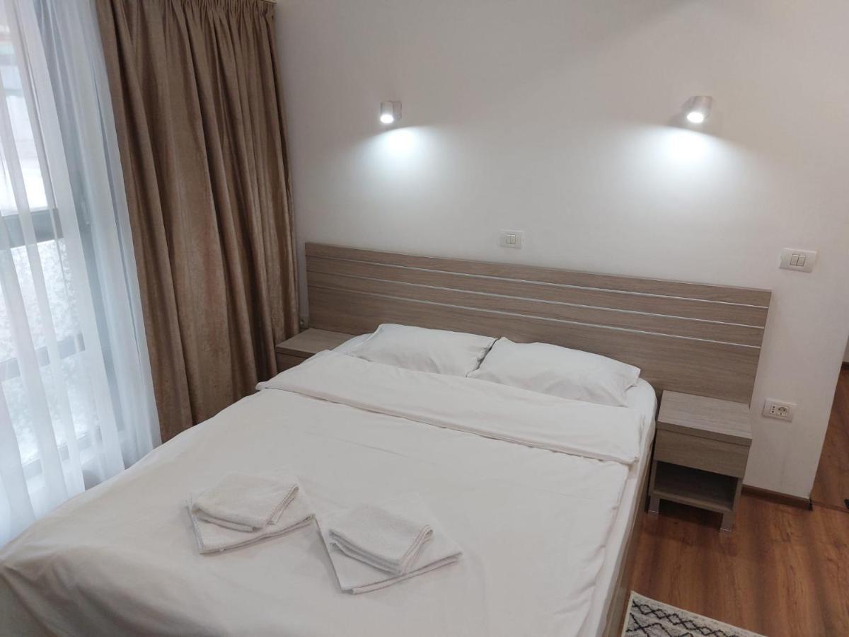 Hotel Babilon Bucarest Extérieur photo