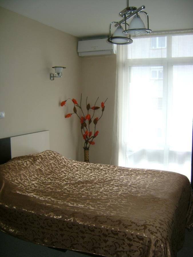 Hotel Babilon Bucarest Extérieur photo